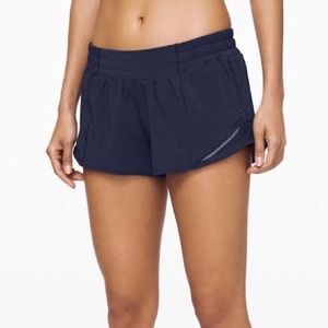 Lulu lemon navy hotty hot shorts 2.5 inch